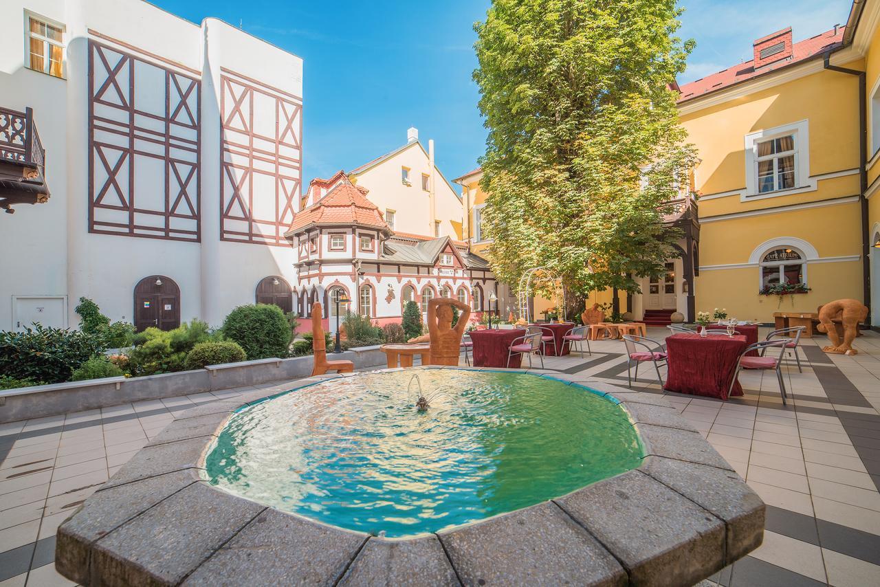 Hotel Three Lilies Inkl Aquaforum Františkovy Lázně Zewnętrze zdjęcie